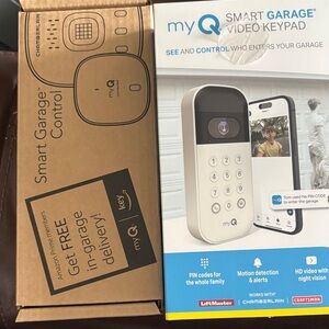 Smart Garage Video Keypad with bonus Smart Control for deliveries
